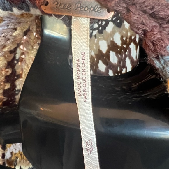 NWOT FREE PEOPLE Multicolor Chevron Knit Sweater - Picture 7 of 7